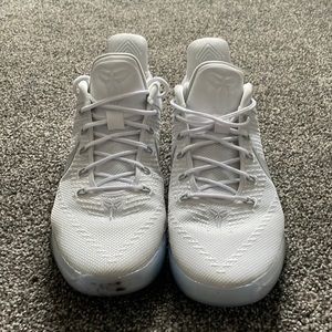 Nike Kobe A.D White Chrome